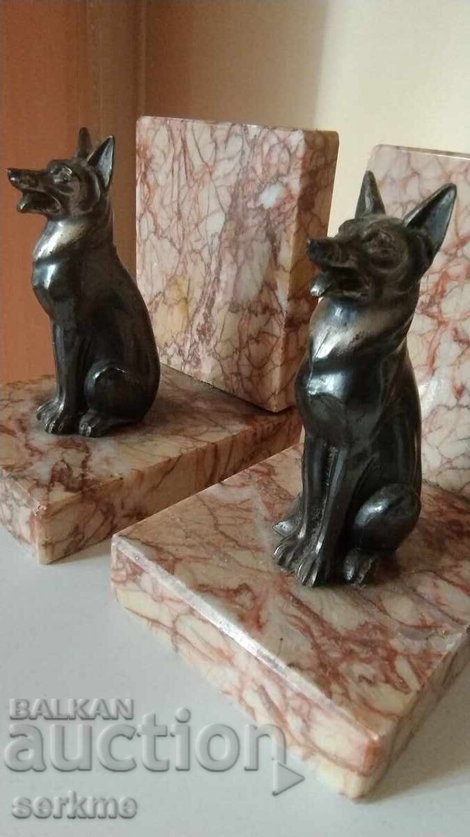 Book holders with price 50.00 BGN | € 25.56