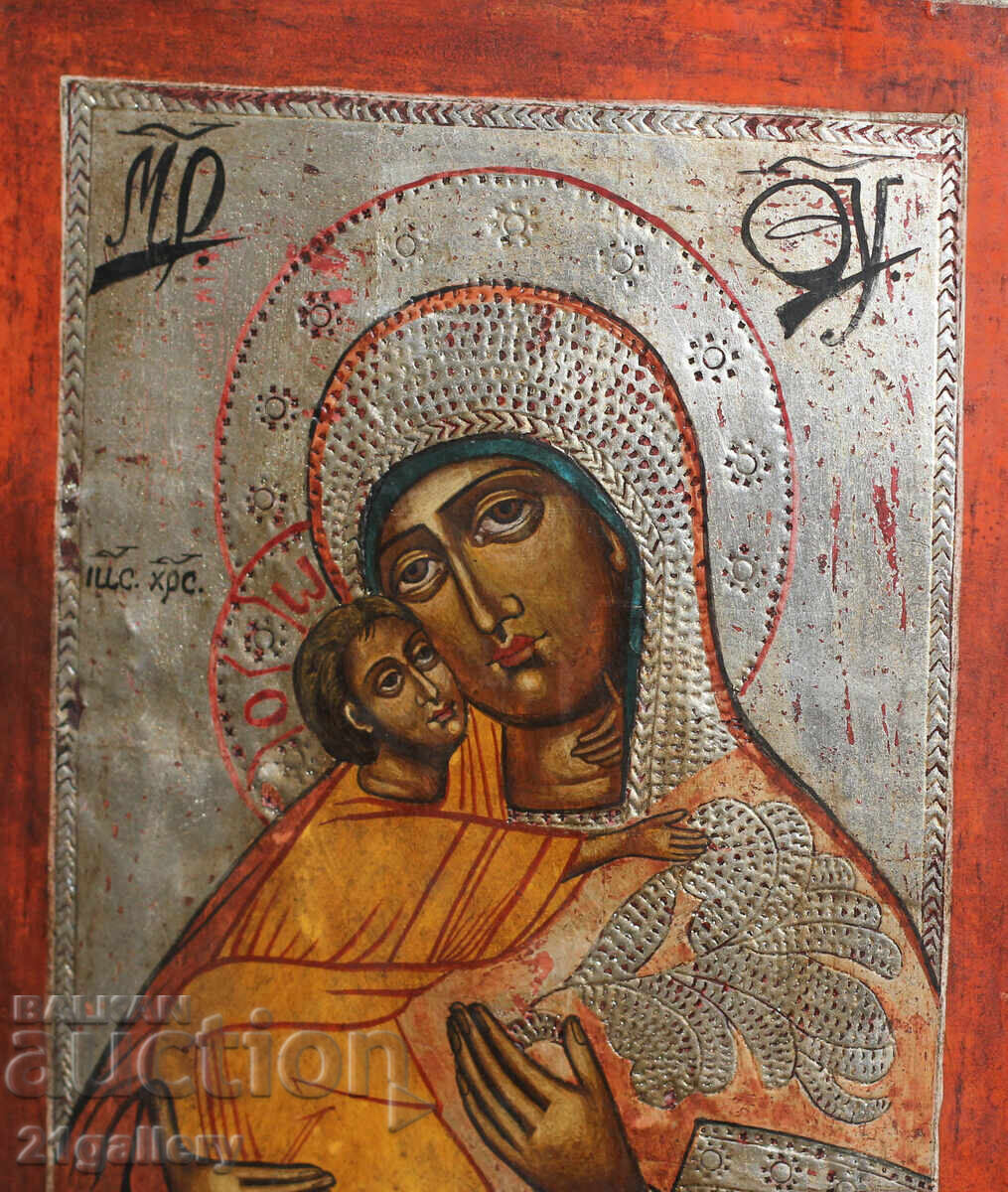 Delivery of Hand-painted icon of the Holy Mother of God with the Child Delivery of Hand-painted icon of the Holy Mother of God with the Child