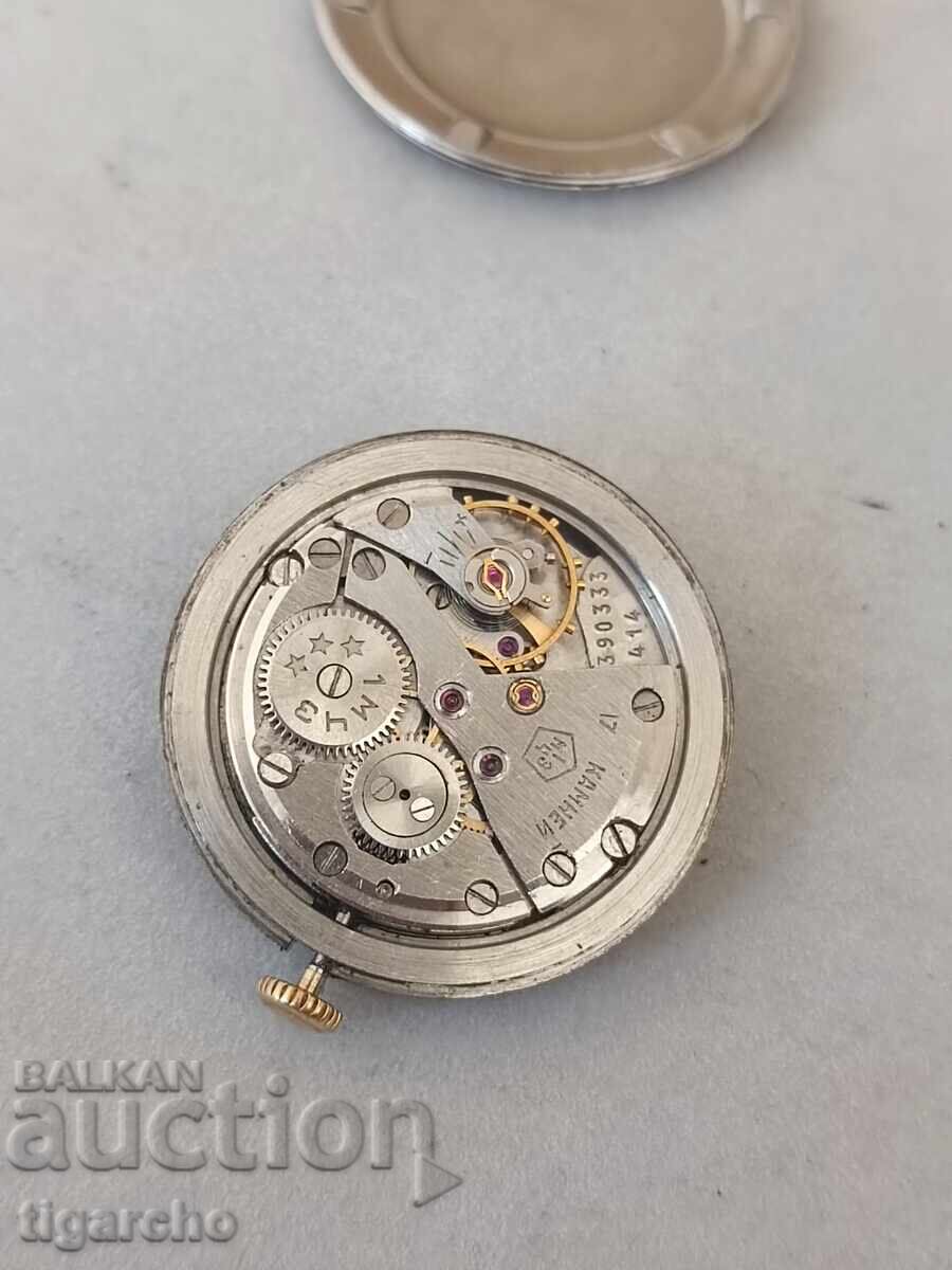 Auction Flight watch winder Auction Flight watch winder