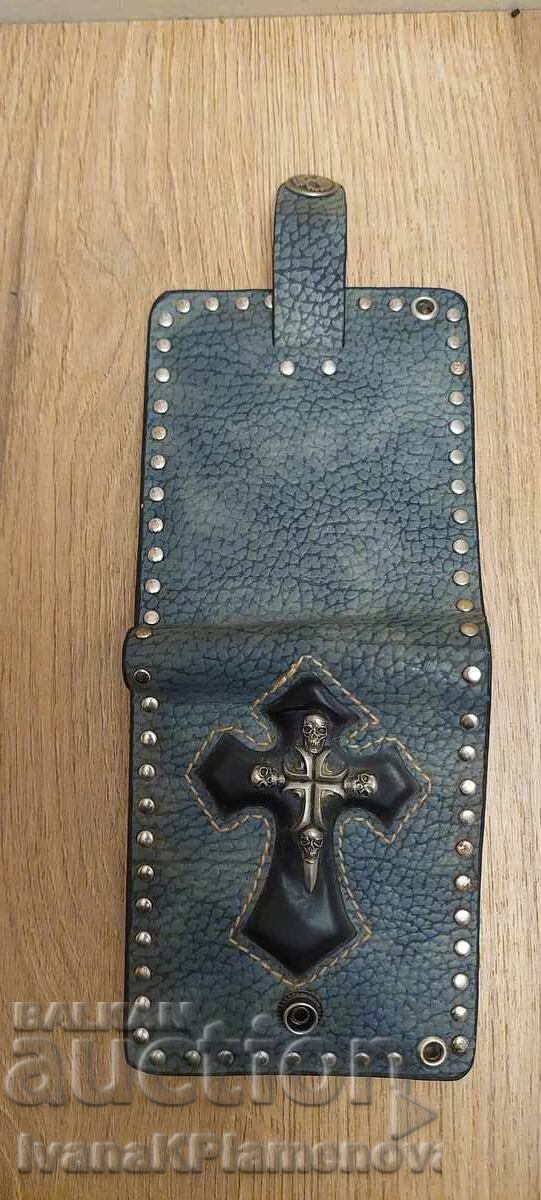 Poșetă din piele cu preț 12.00 BGN | € 6.14