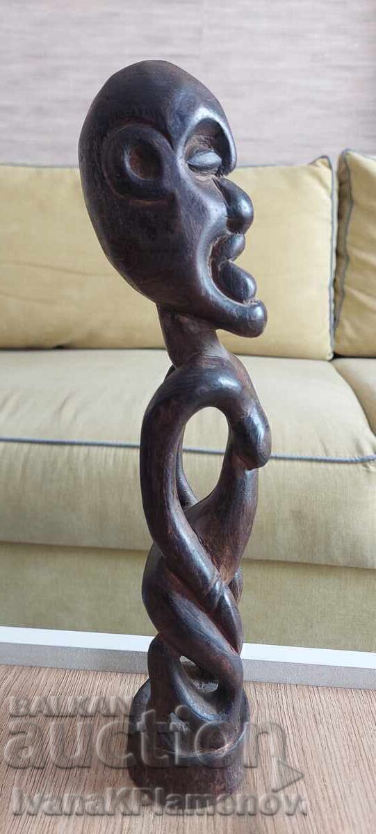 Auction  Woodcarving for collectors 32cm