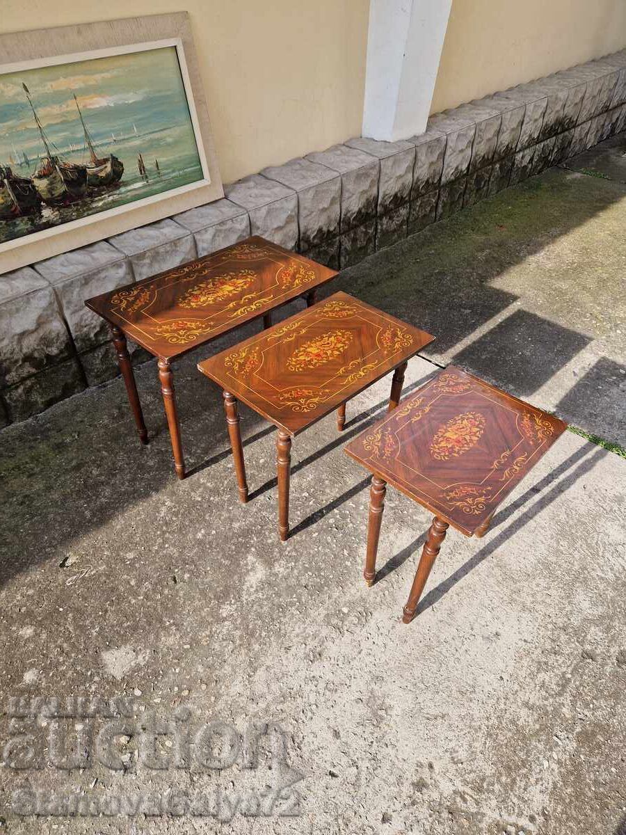 Great set of antique wooden tables, 3 pieces - 5 Great set of antique wooden tables, 3 pieces - 5