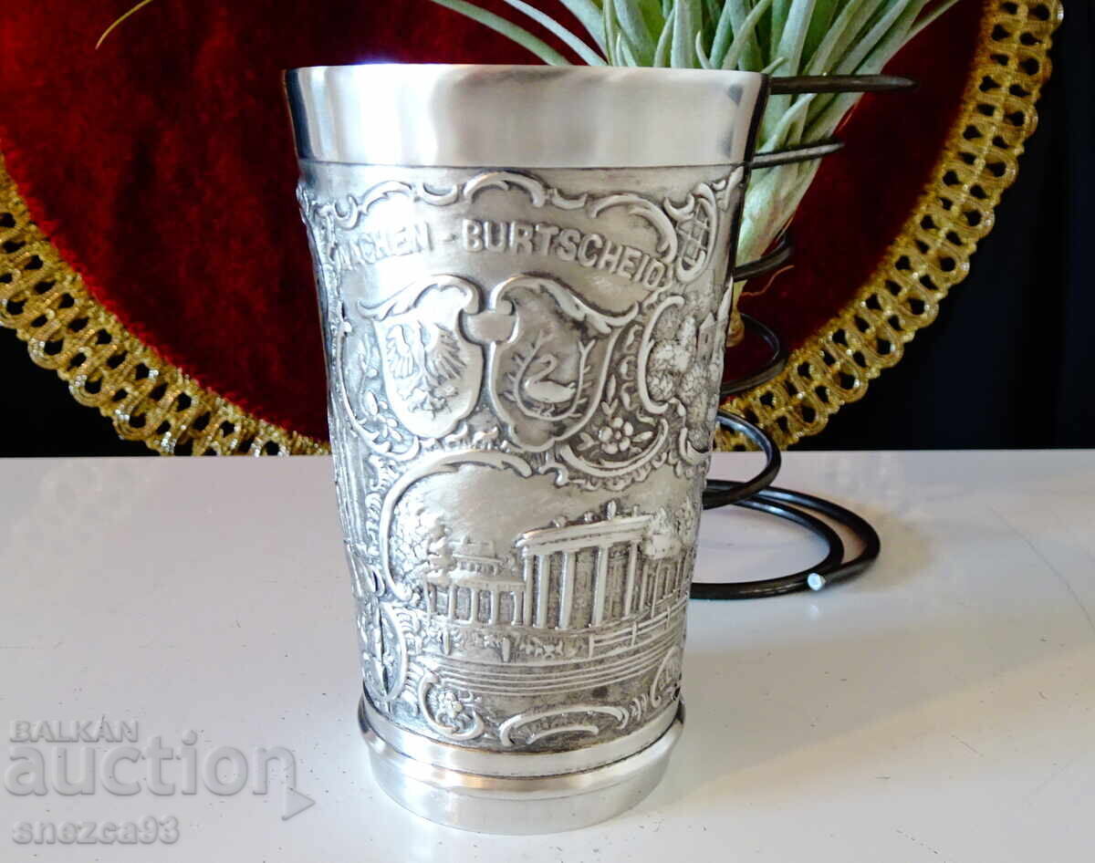 Delivery of Pewter cup Aachen, Westphalia.