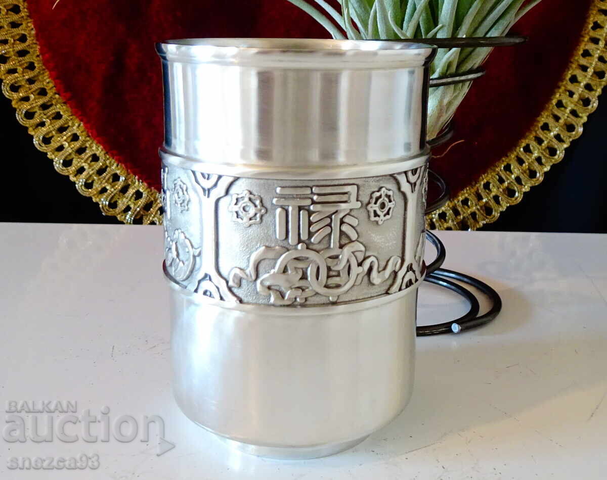Auction Lucky pewter cup. Auction Lucky pewter cup.