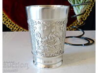 A pewter cup, hunters.