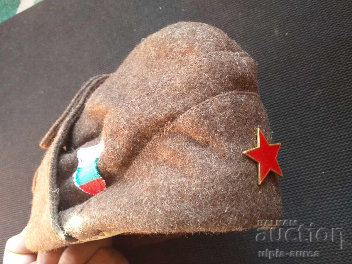 Soc Soldier's cap Winter uniform UNUSED with price 5.80 BGN | € 2.97 Soc Soldier's cap Winter uniform UNUSED with price 5.80 BGN | € 2.97