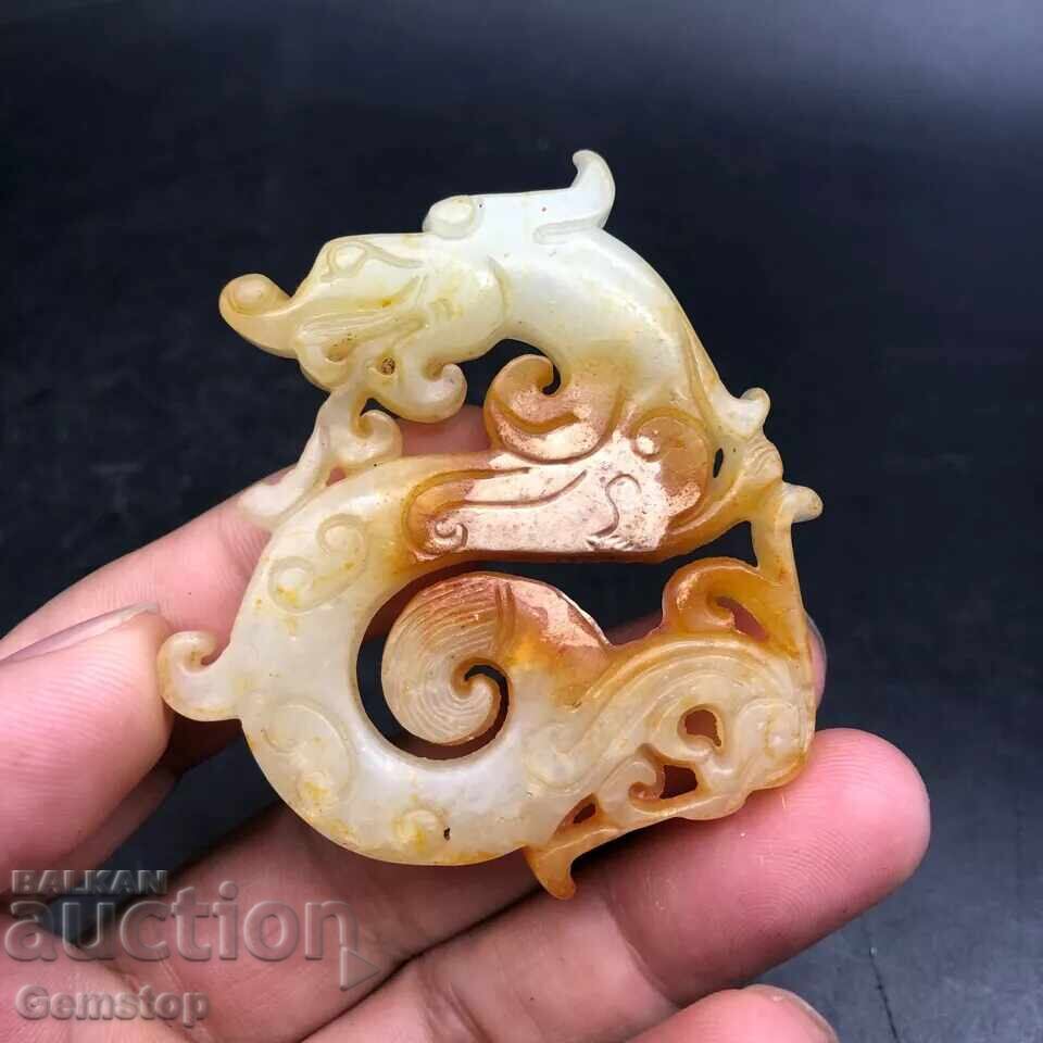 224.50k natural jade dragon amulet 224.50k natural jade dragon amulet