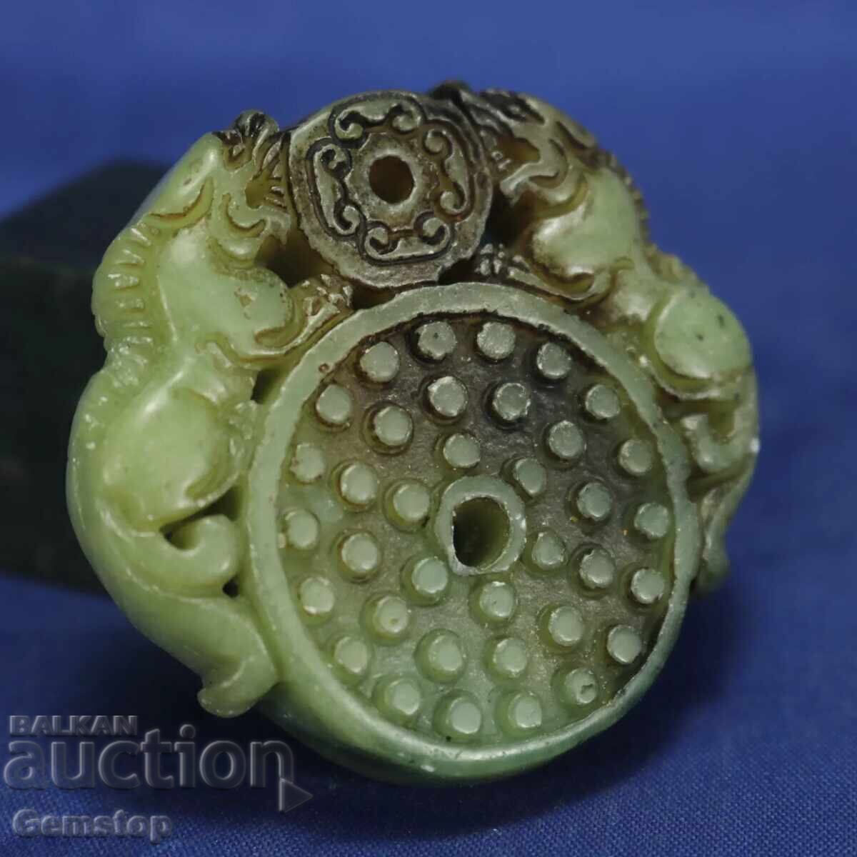 Delivery of 226.50 pcs natural jade amulet pixiu