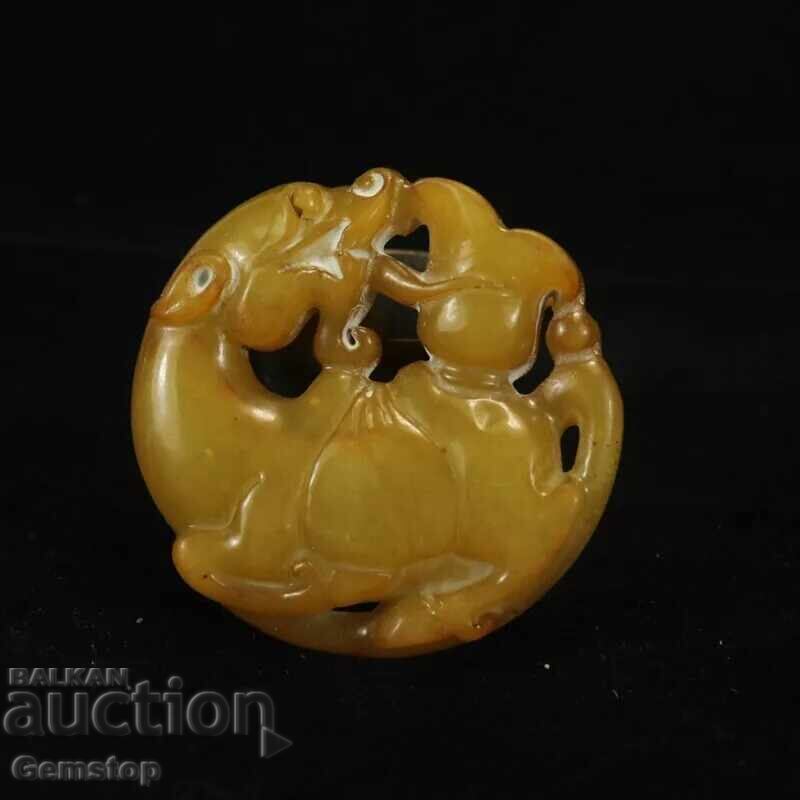 260.55 pcs natural jade amulet pixiu 260.55 pcs natural jade amulet pixiu