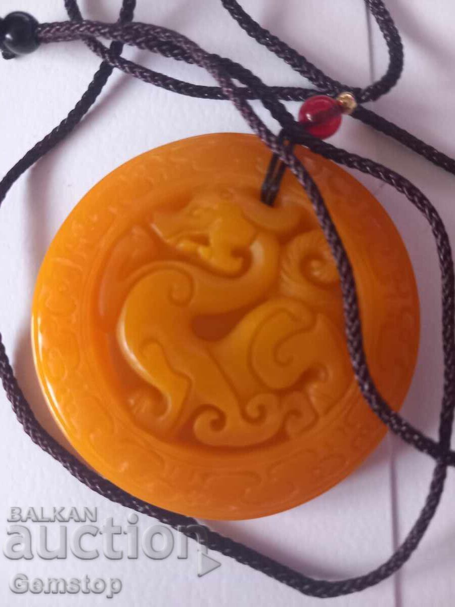 143.45k natural pendant amulet jade dragon with price 85.00 BGN | € 43.46 143.45k natural pendant amulet jade dragon with price 85.00 BGN | € 43.46