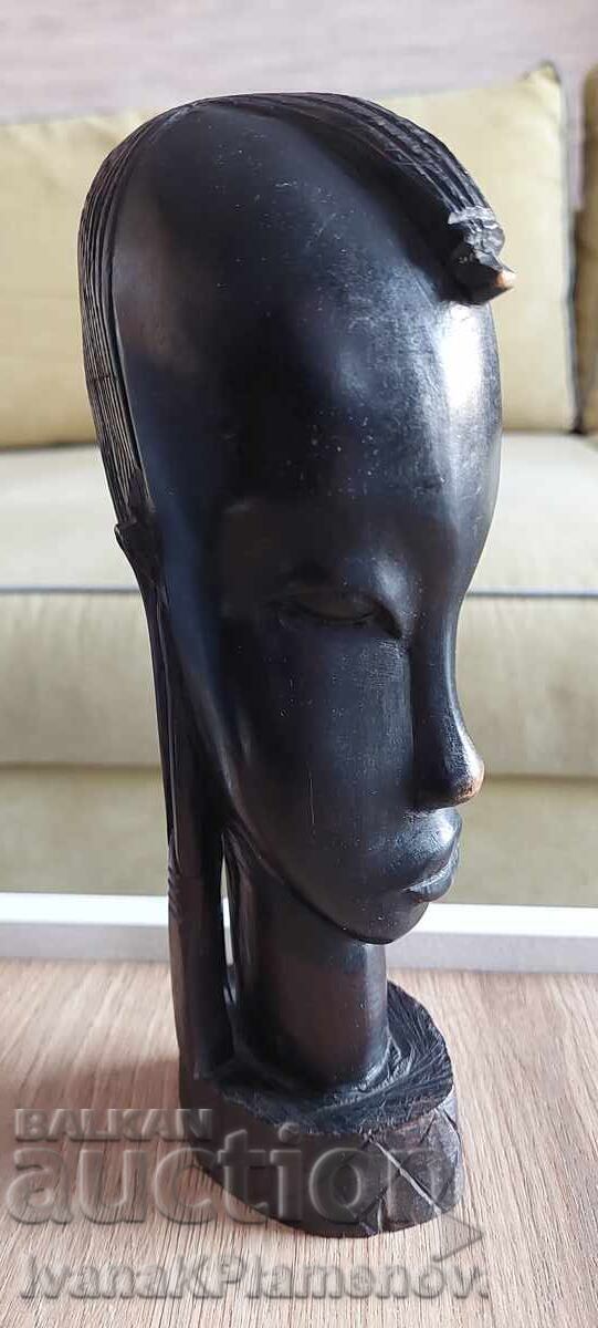 Auction Woodcarving Africa solid wood for collectors 25cm Auction Woodcarving Africa solid wood for collectors 25cm