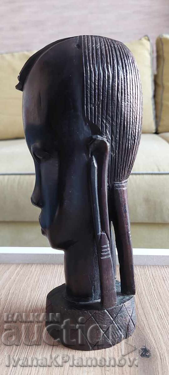 Woodcarving Africa solid wood for collectors 25cm