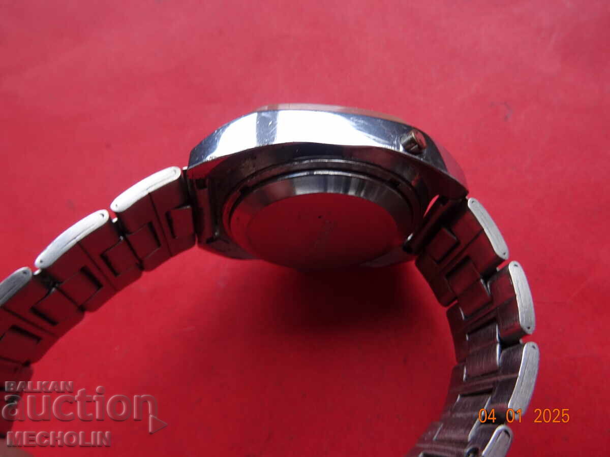 RUSSIAN COLLECTOR'S WATCH FLIGHT SU 2627 AUTOMATIC 23 K - 6 RUSSIAN COLLECTOR'S WATCH FLIGHT SU 2627 AUTOMATIC 23 K - 6