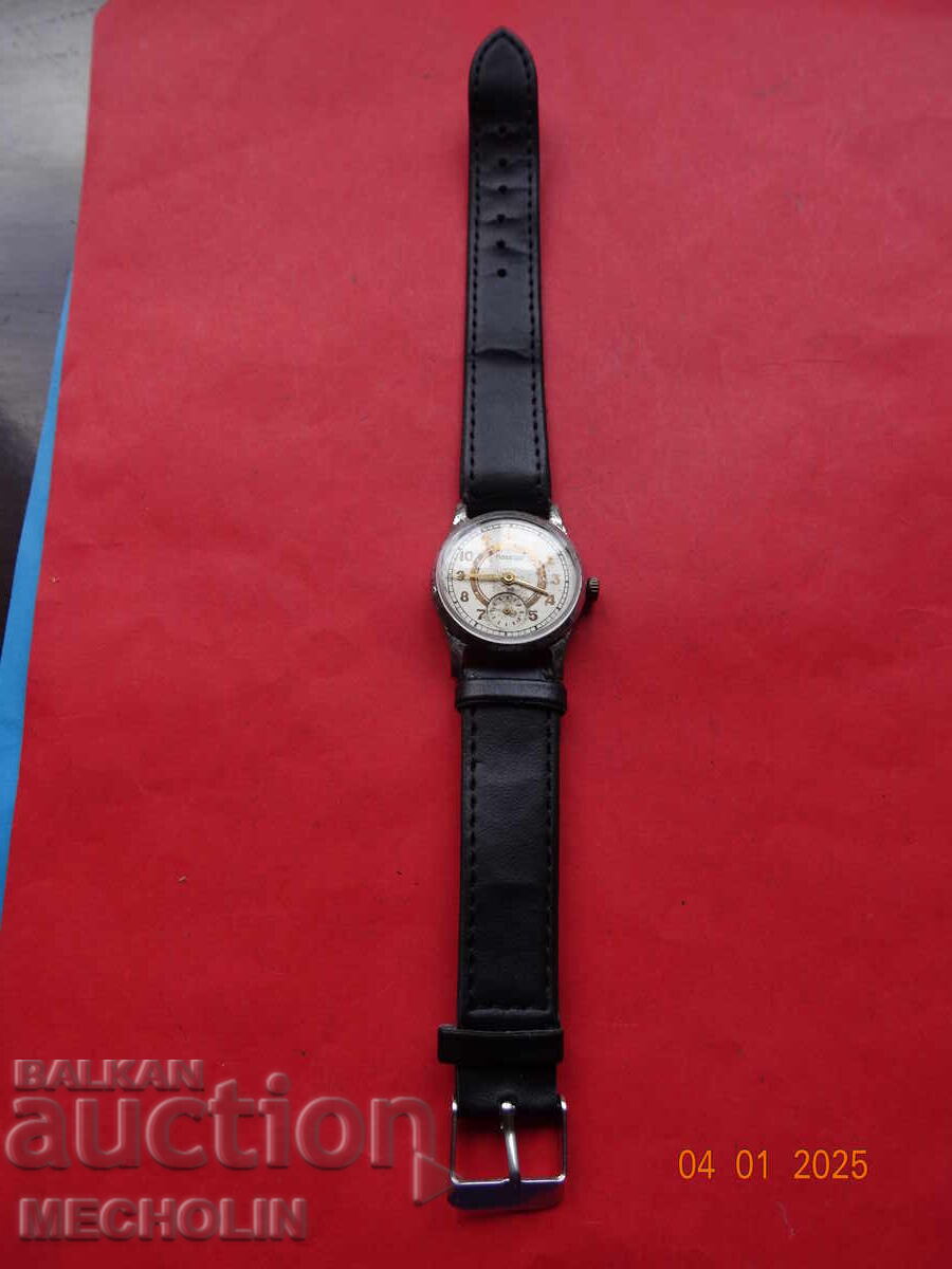 Auction  OLD RUSSIAN COLLECTIBLE WATCH VICTORY 1
