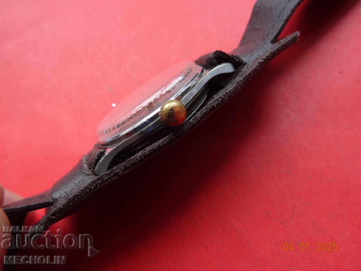 Auction  OLD RUSSIAN COLLECTOR'S WATCH KAMA 17 K 1956 CHZZ