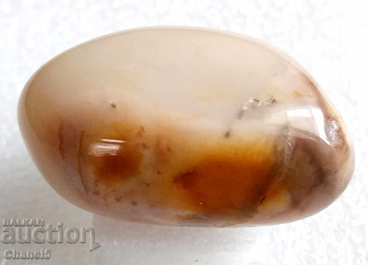 NATURAL MILK AGATE - INDIA - 105.29 ct- (657) with price 14.00 BGN | € 7.16 NATURAL MILK AGATE - INDIA - 105.29 ct- (657) with price 14.00 BGN | € 7.16