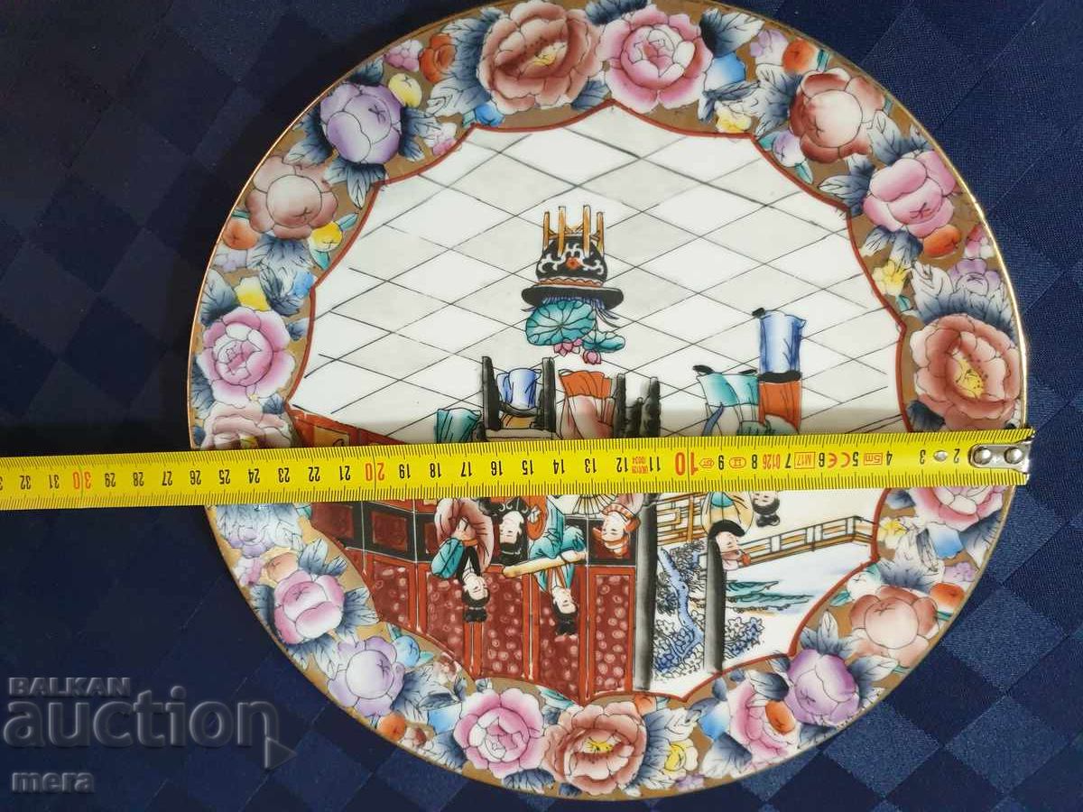 Auction Porcelain hand-painted plate-HAND-PAINTED ROYAL SATSUMA Auction Porcelain hand-painted plate-HAND-PAINTED ROYAL SATSUMA