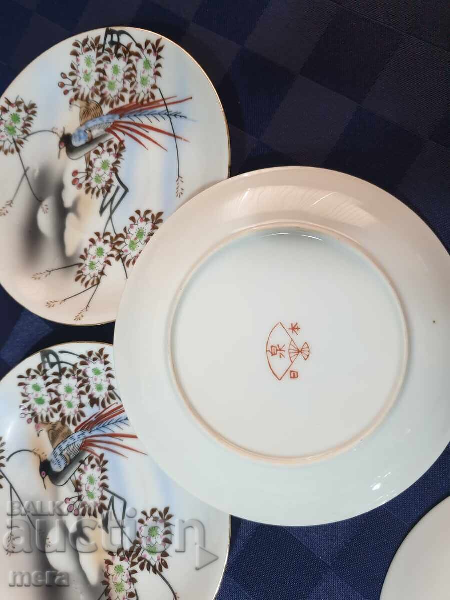 Delivery of Porcelain Japanese placemats - 4 pieces Delivery of Porcelain Japanese placemats - 4 pieces