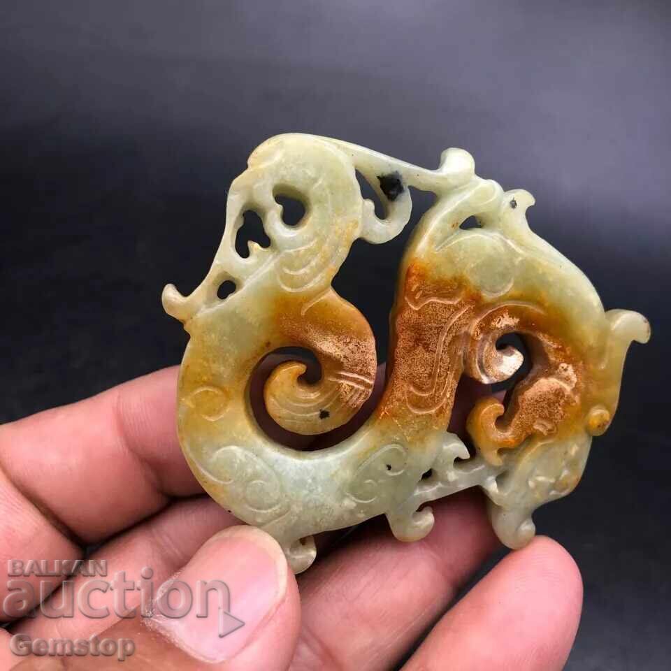 Аукцион 234.25 к-тa естествен нефрит амулет дракон Аукцион 234.25 к-тa естествен нефрит амулет дракон