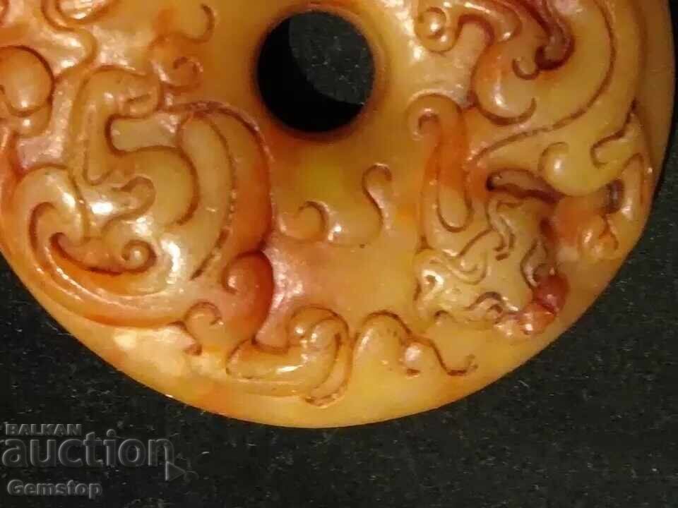 233,95 kt dragon de jad natural și amuletă Phoenix cu preț € 55.00 | 107.57 BGN