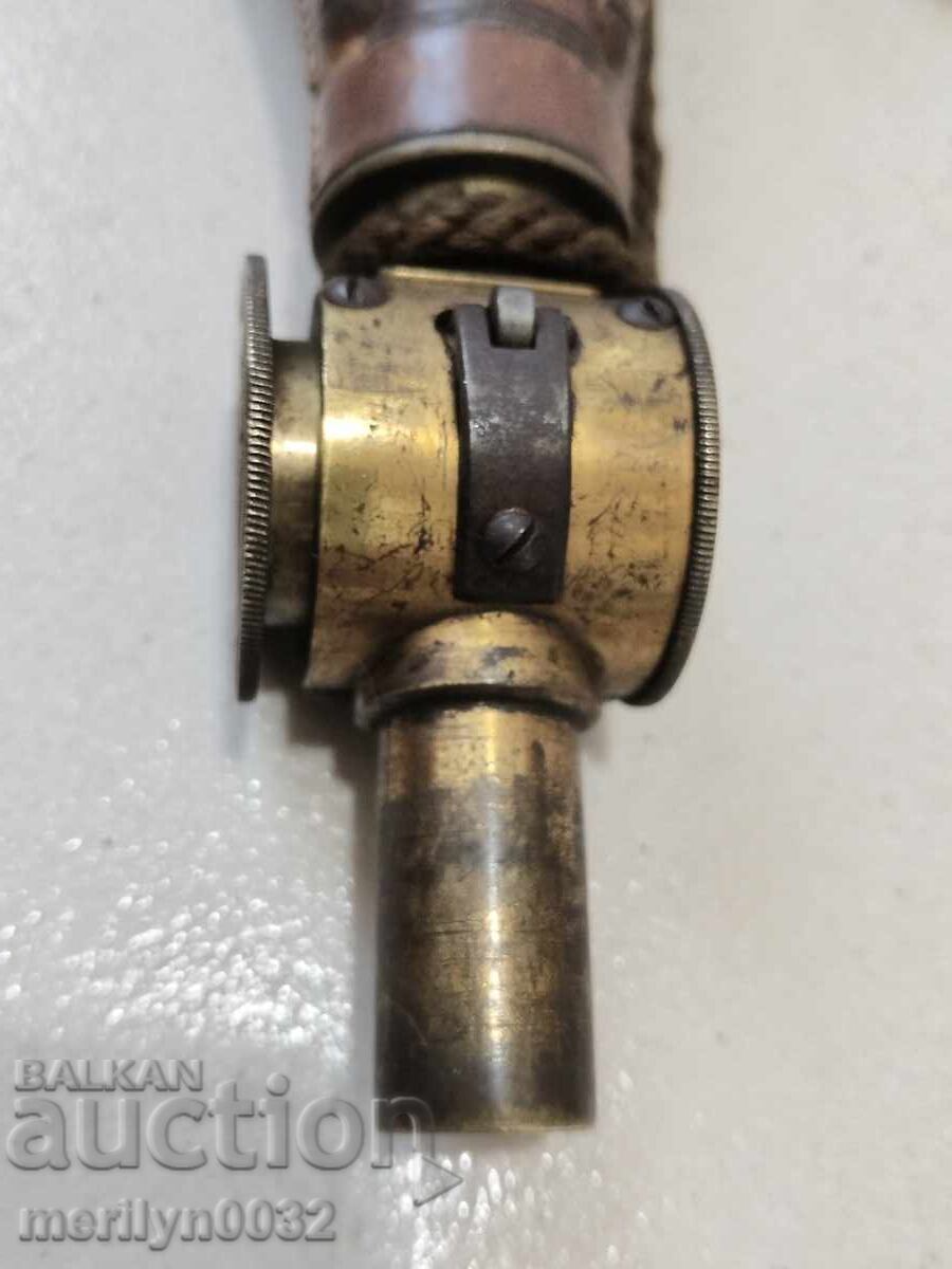 Παράδοση Παλιά χαϊδουτική μπαρουτόθήκη με δοσομετρητή για τουφέκι, πιστόλι Παράδοση Παλιά χαϊδουτική μπαρουτόθήκη με δοσομετρητή για τουφέκι, πιστόλι