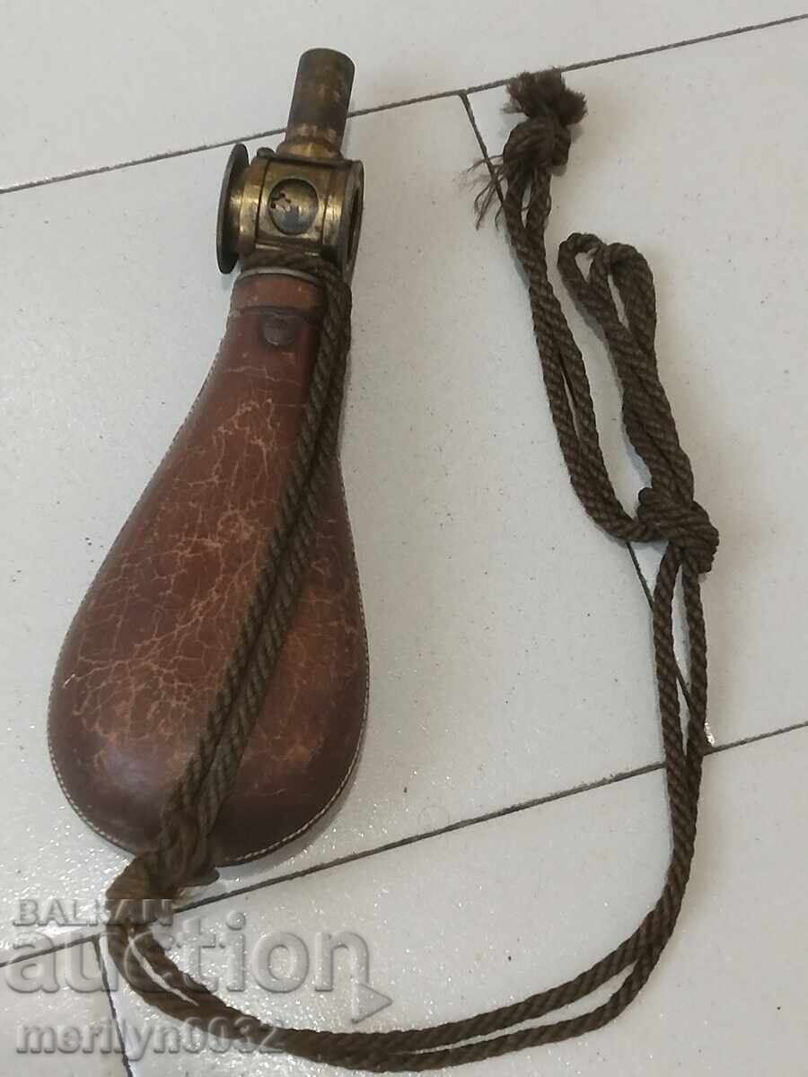 Παλιά χαϊδουτική μπαρουτόθήκη με δοσομετρητή για τουφέκι, πιστόλι Παλιά χαϊδουτική μπαρουτόθήκη με δοσομετρητή για τουφέκι, πιστόλι