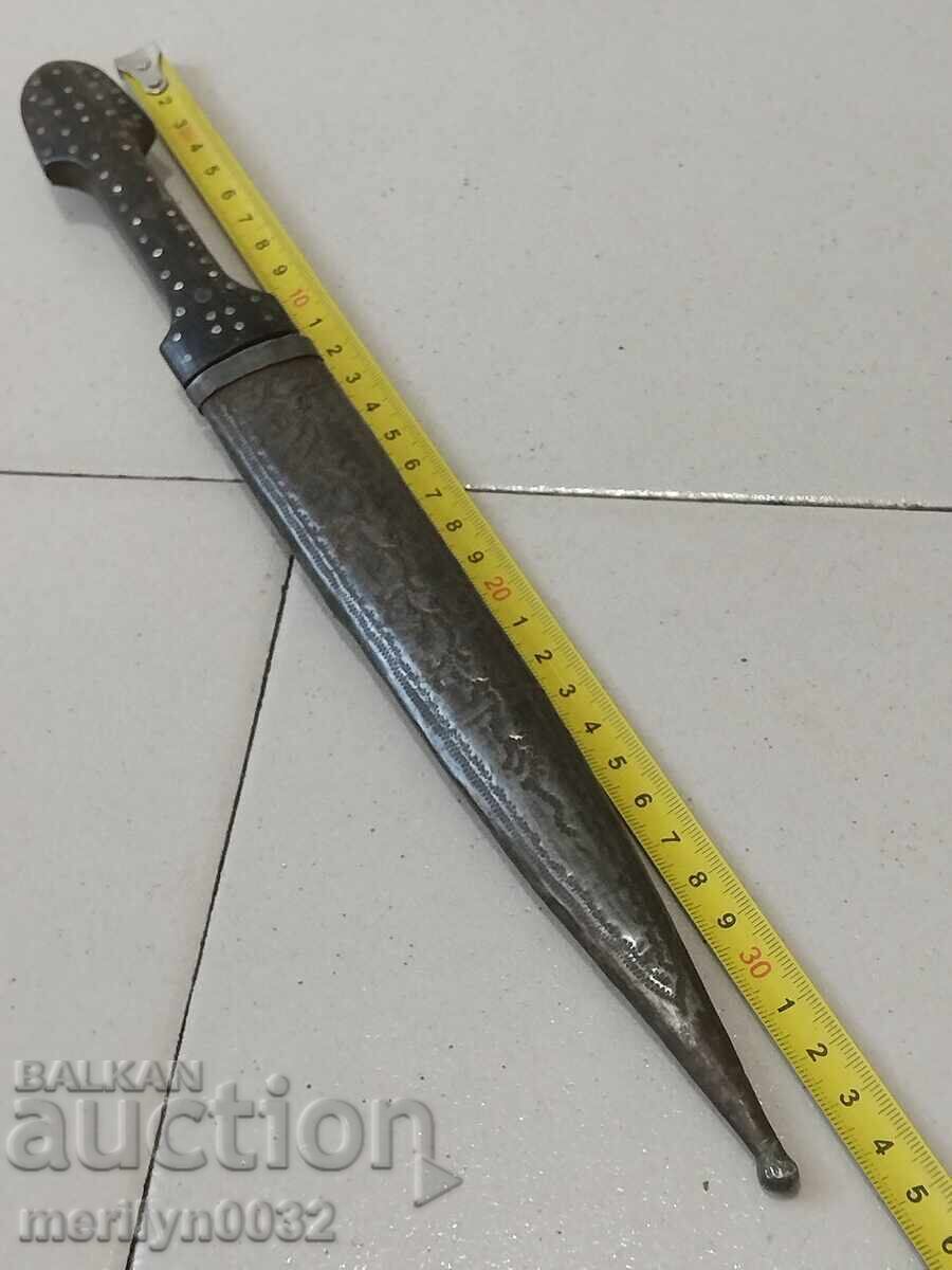 Казашка черкезка хайдушкака кама с гравюри ОРИГИНАЛ кинджал с цена 910.00 лв. | € 465.28 Казашка черкезка хайдушкака кама с гравюри ОРИГИНАЛ кинджал с цена 910.00 лв. | € 465.28