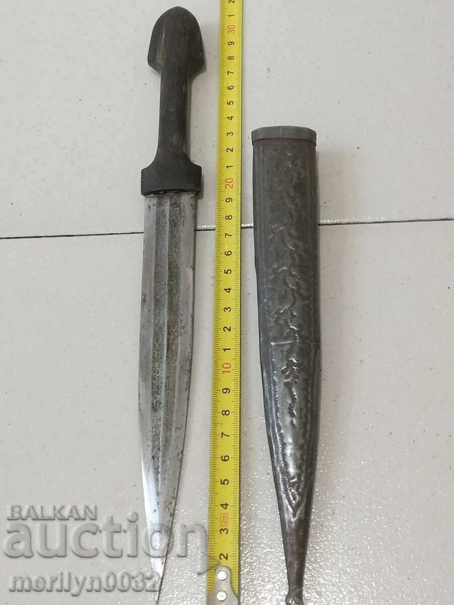 Казашка черкезка хайдушкака кама с гравюри ОРИГИНАЛ кинджал - 5 Казашка черкезка хайдушкака кама с гравюри ОРИГИНАЛ кинджал - 5