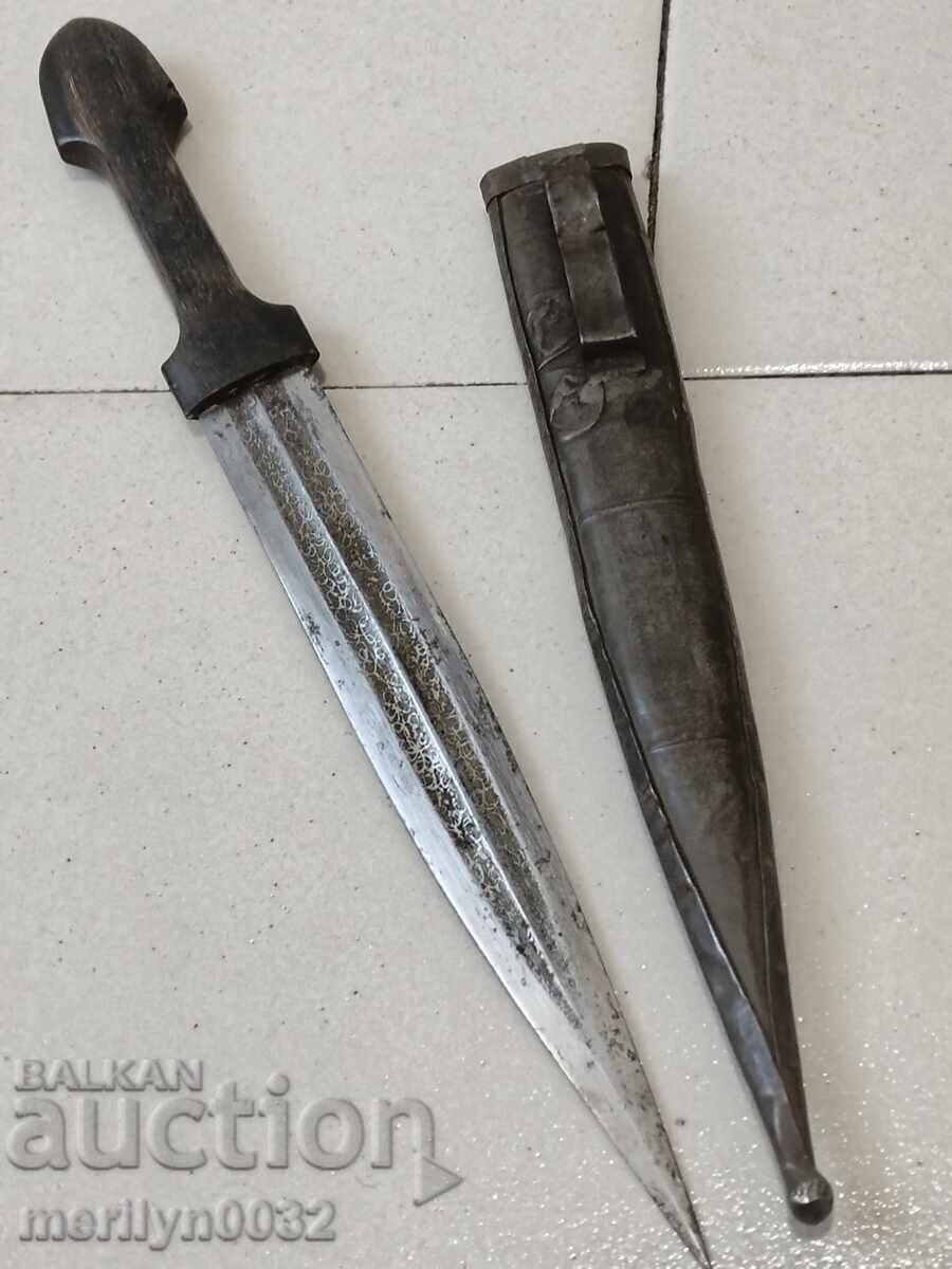 Казашка черкезка хайдушкака кама с гравюри ОРИГИНАЛ кинджал - 6 Казашка черкезка хайдушкака кама с гравюри ОРИГИНАЛ кинджал - 6