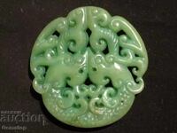 143.85 pcs natural jade amulet dragons