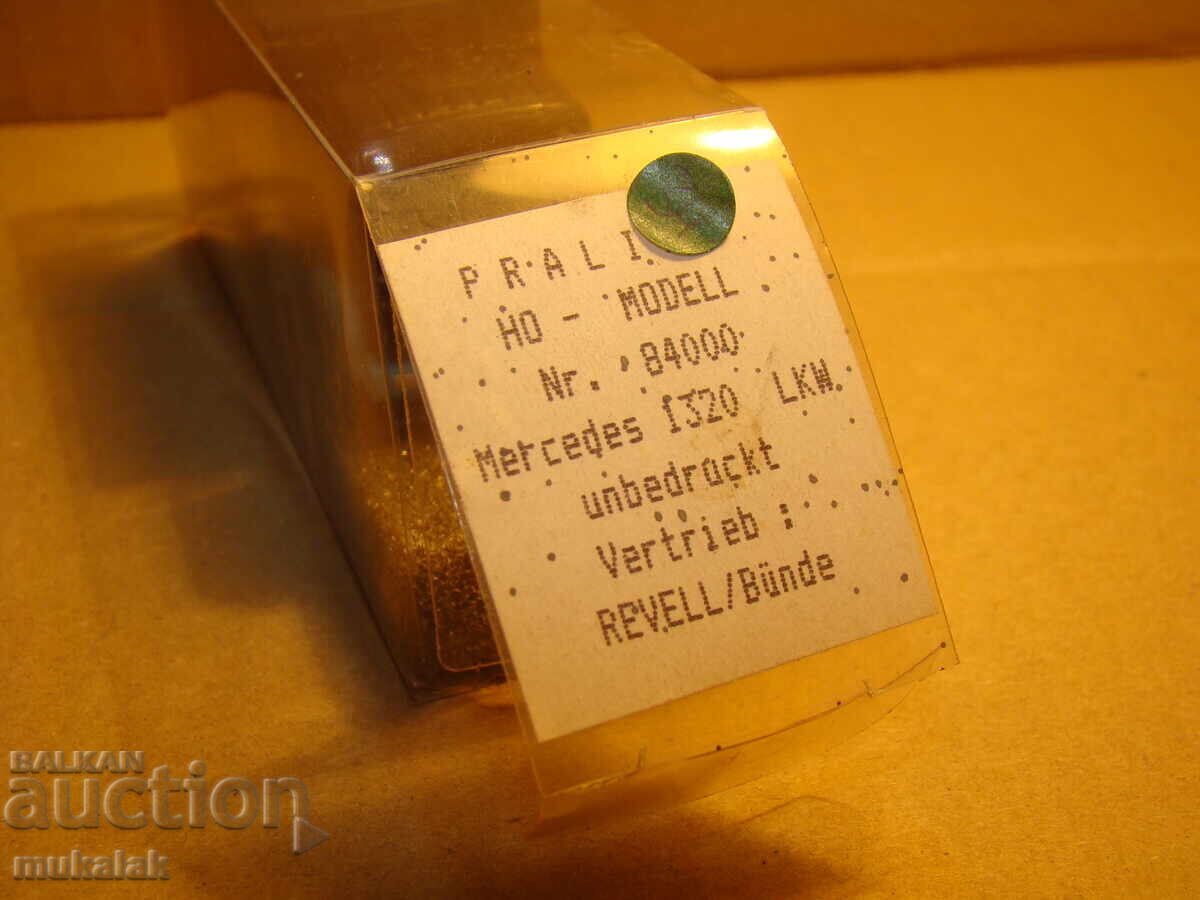 PRALINE H0 1/87 MERCEDES BENZ 1320 TRUCK MODEL TROLLEY - 5 PRALINE H0 1/87 MERCEDES BENZ 1320 TRUCK MODEL TROLLEY - 5