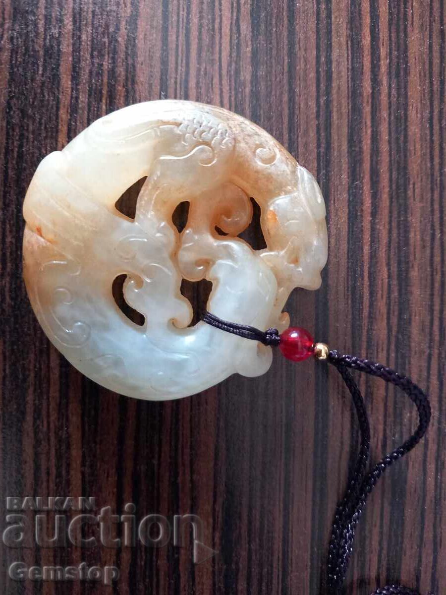 275,15 kth pandantiv amuletă dragon din jad natural cu preț € 55.00 | 107.57 BGN 275,15 kth pandantiv amuletă dragon din jad natural cu preț € 55.00 | 107.57 BGN