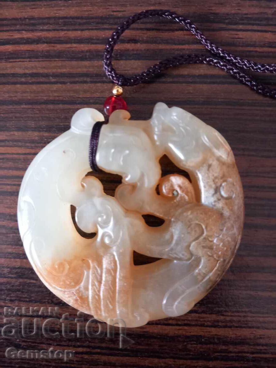 275.15 pcs natural pendant amulet jade dragon