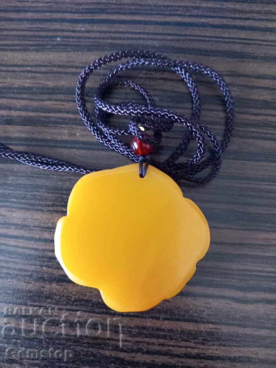 Auction 120.90 set natural jade rose pendant Auction 120.90 set natural jade rose pendant