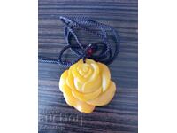 120.90 set natural jade rose pendant