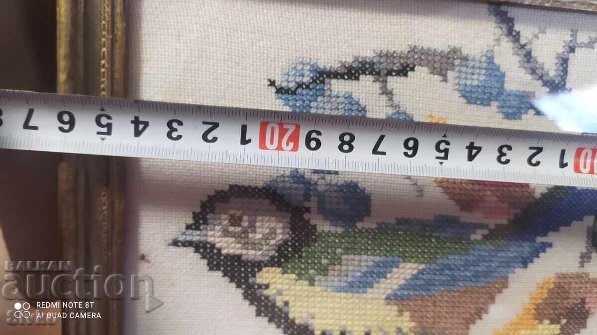 Bird tapestry with price 14.99 BGN | € 7.66 Bird tapestry with price 14.99 BGN | € 7.66