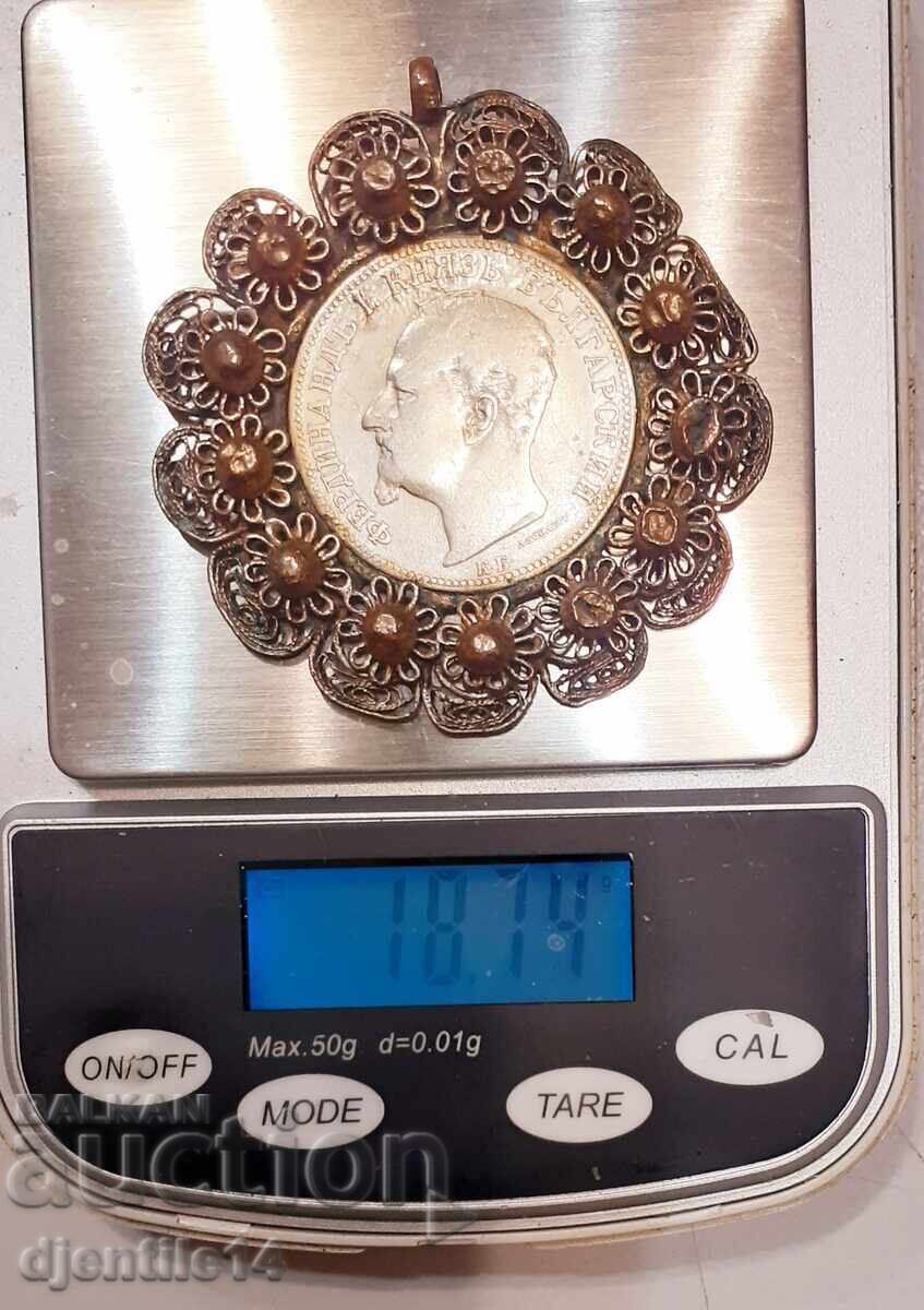 Livrarea Pandantiv Vechi Livrarea Pandantiv Vechi