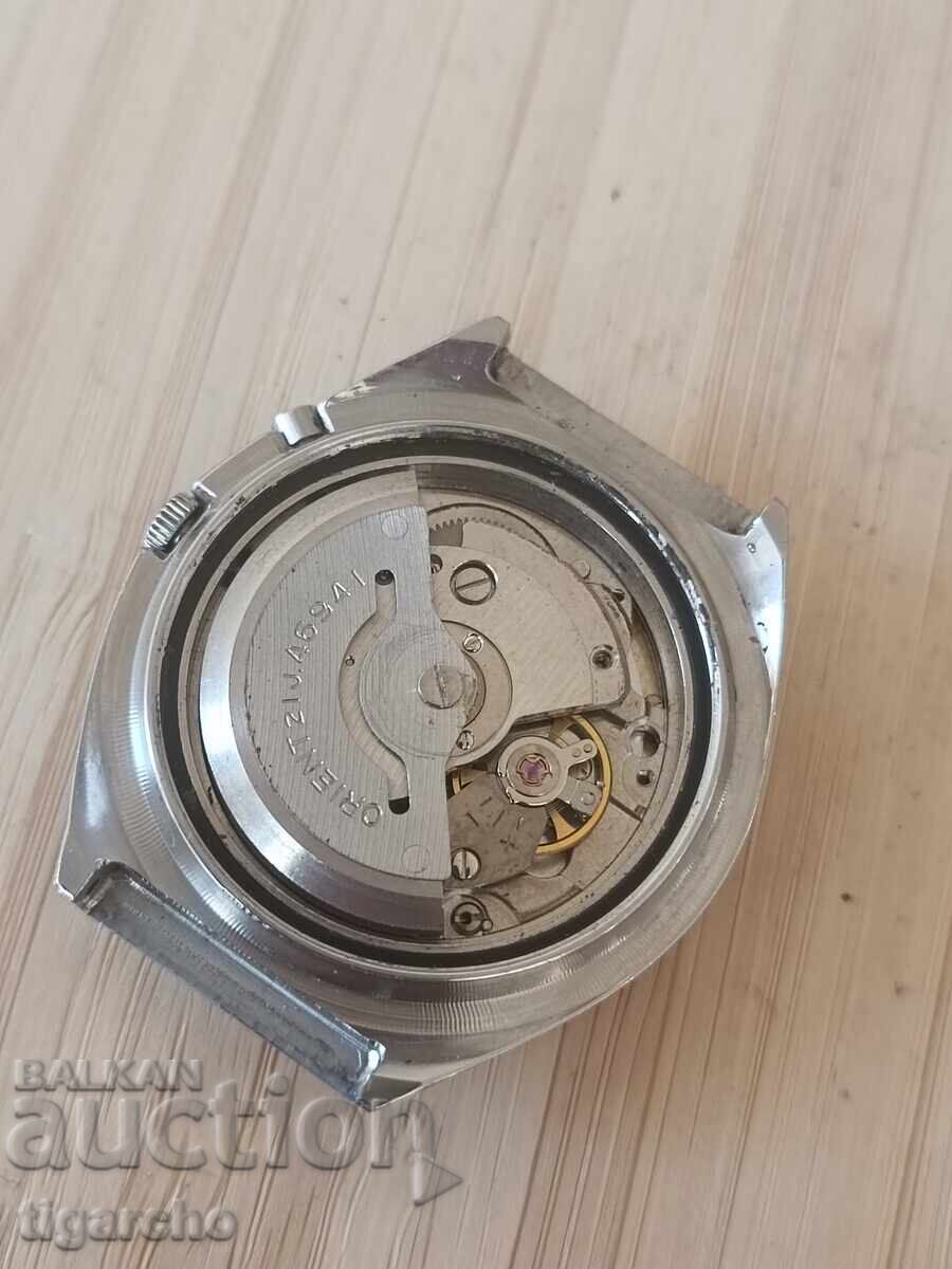 Часовник Orient с цена 60.00 лв. | € 30.68 Часовник Orient с цена 60.00 лв. | € 30.68