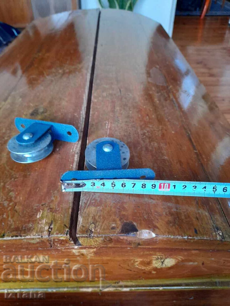 Delivery of Old reels, wheels for space Delivery of Old reels, wheels for space