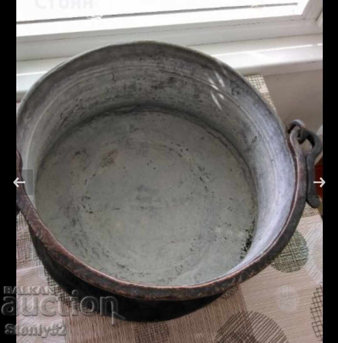 Delivery of Large copper boiler-20 l.