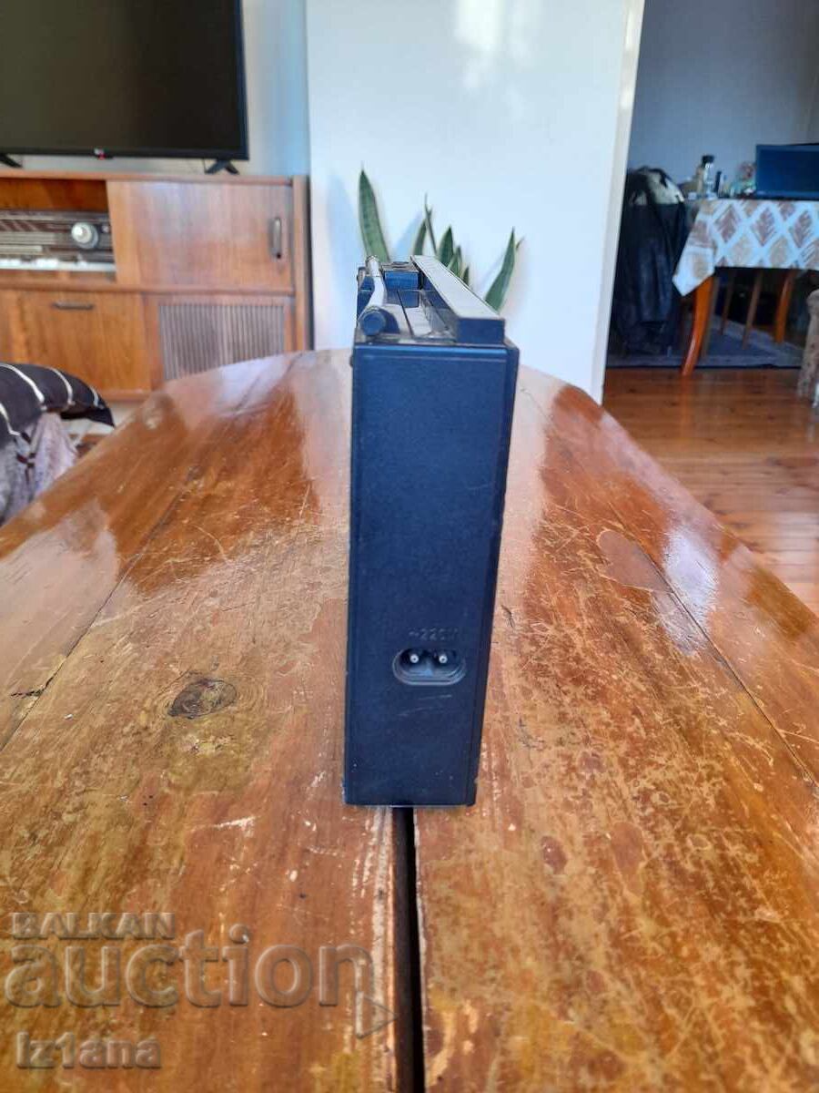 Старо радио,радиоприемник Unitra,Инкомс Р601 с цена 65.00 лв. | € 33.23 Старо радио,радиоприемник Unitra,Инкомс Р601 с цена 65.00 лв. | € 33.23