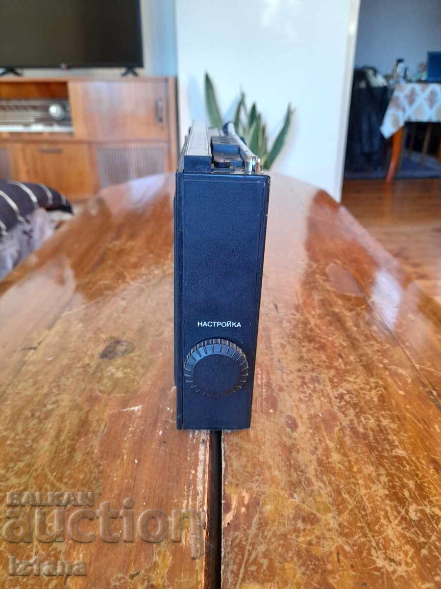 Доставка на Старо радио,радиоприемник Unitra,Инкомс Р601 Доставка на Старо радио,радиоприемник Unitra,Инкомс Р601