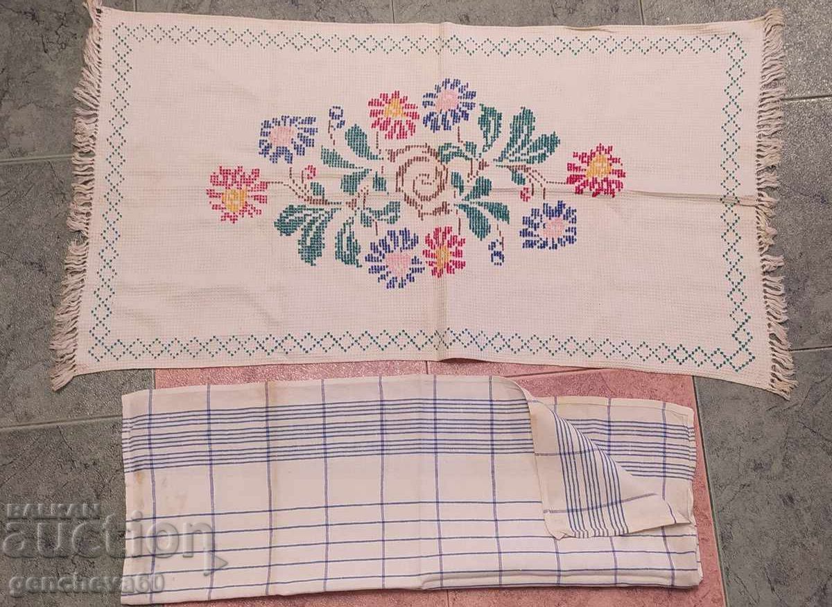 Livrarea Batista si mezel vintage brodate Livrarea Batista si mezel vintage brodate