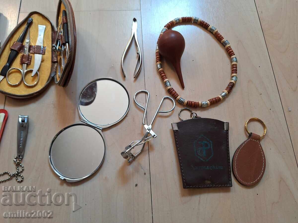 Retro women's accessories - 5 Retro women's accessories - 5