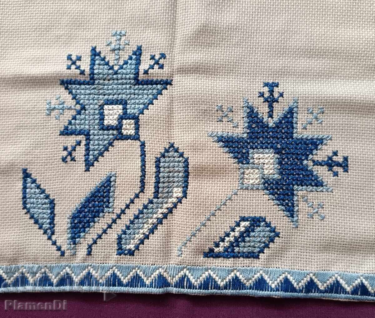 Hand embroidered Checkered linen panama with measurements with price 15.00 BGN | € 7.67 Hand embroidered Checkered linen panama with measurements with price 15.00 BGN | € 7.67