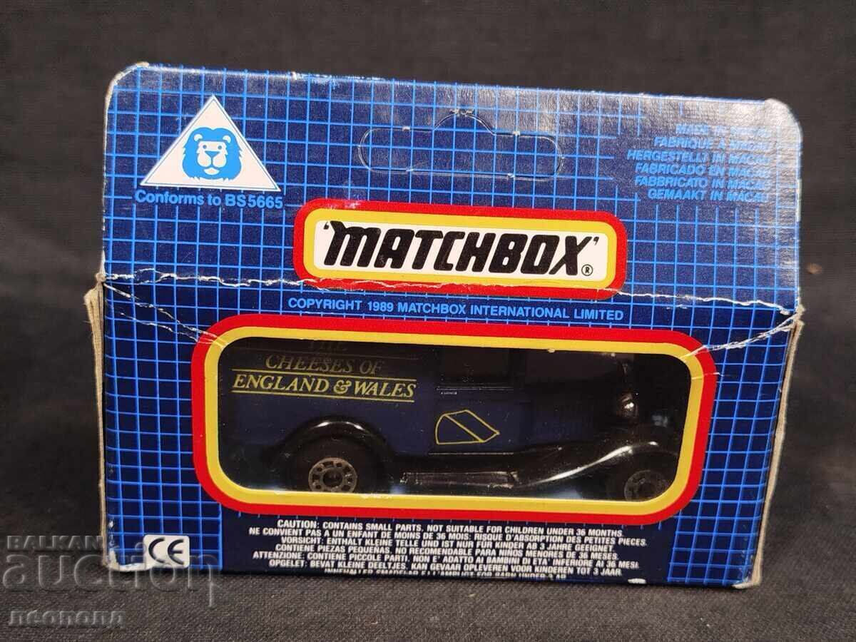 Auction OLD METAL MATCHBOX FORD A CAR IN UNOPENED BOX Auction OLD METAL MATCHBOX FORD A CAR IN UNOPENED BOX