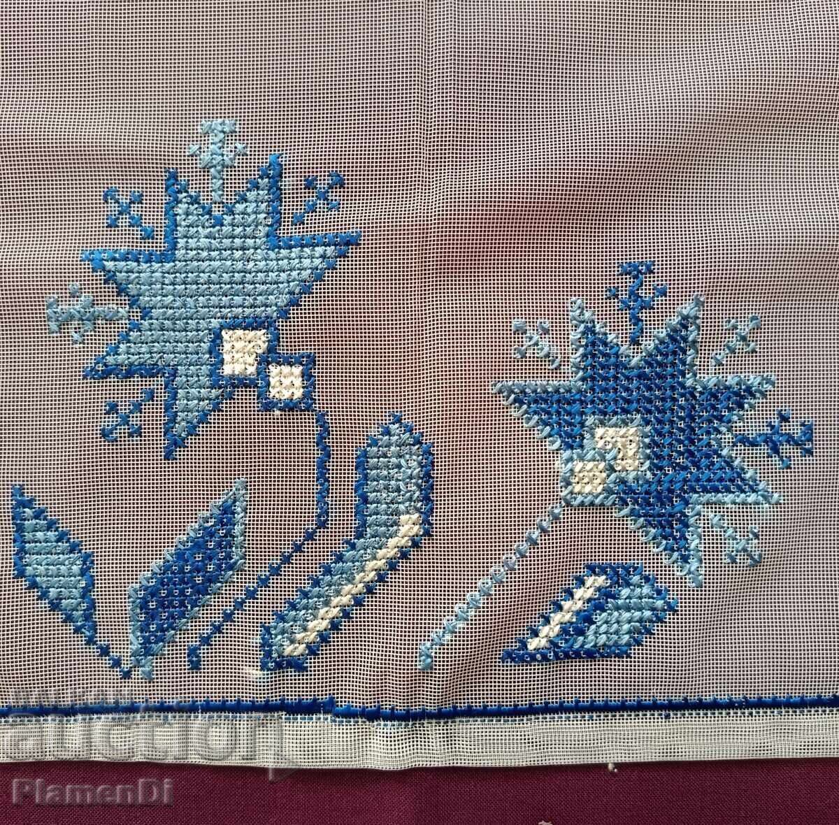 Hand embroidered tulle check with price 6.00 BGN | € 3.07 Hand embroidered tulle check with price 6.00 BGN | € 3.07