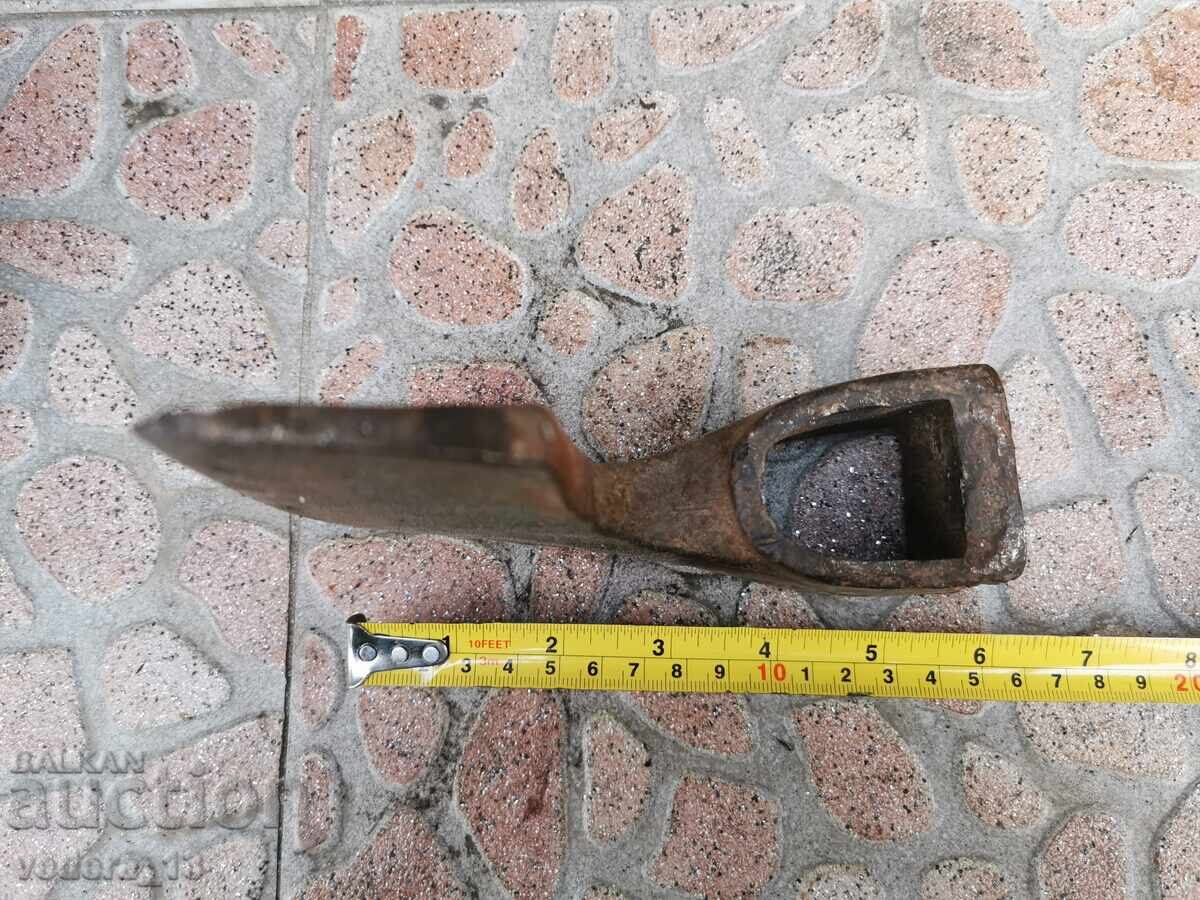 old axe - 5 old axe - 5