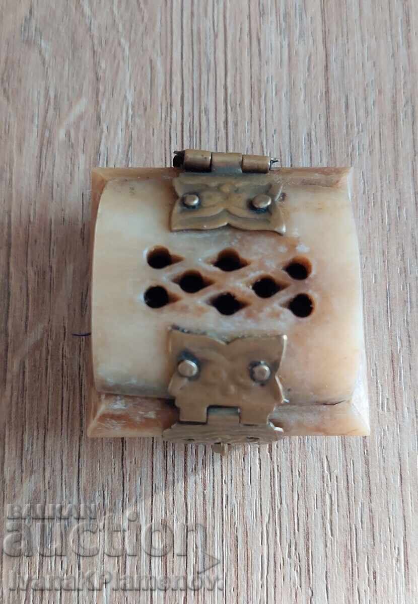 Bone box for collectors with price 20.00 BGN | € 10.23 Bone box for collectors with price 20.00 BGN | € 10.23