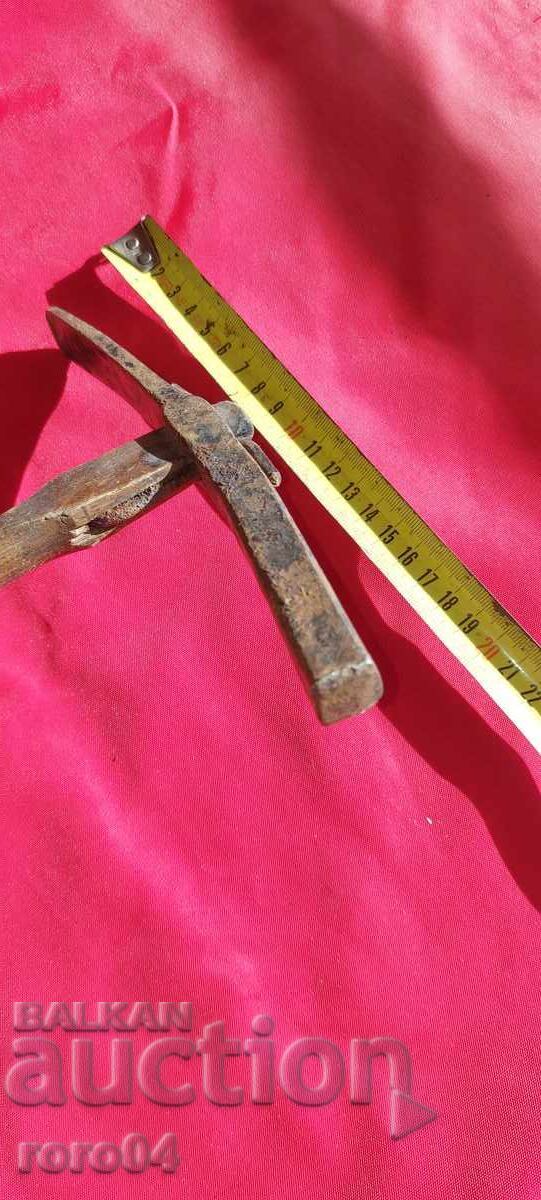 HAMMER - CRAFTSMAN - EXCELLENT - 5